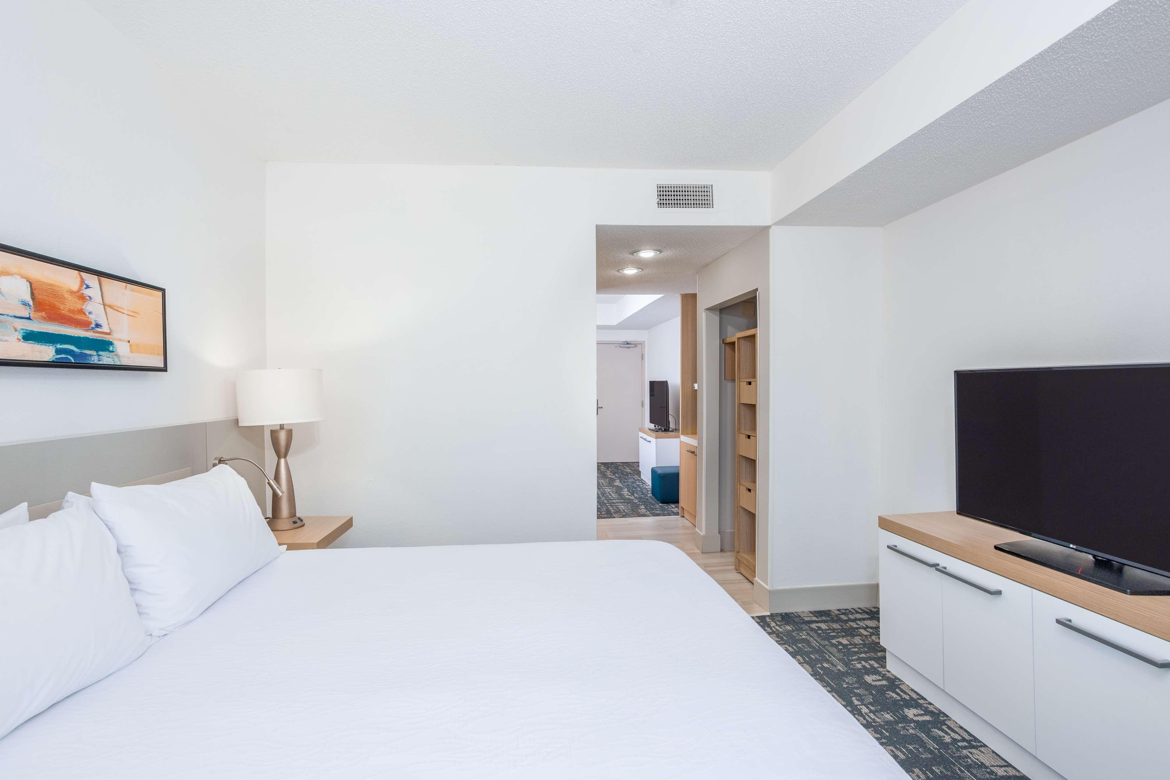 Hilton Garden Inn Cincinnati/Sharonville Eksteriør bilde